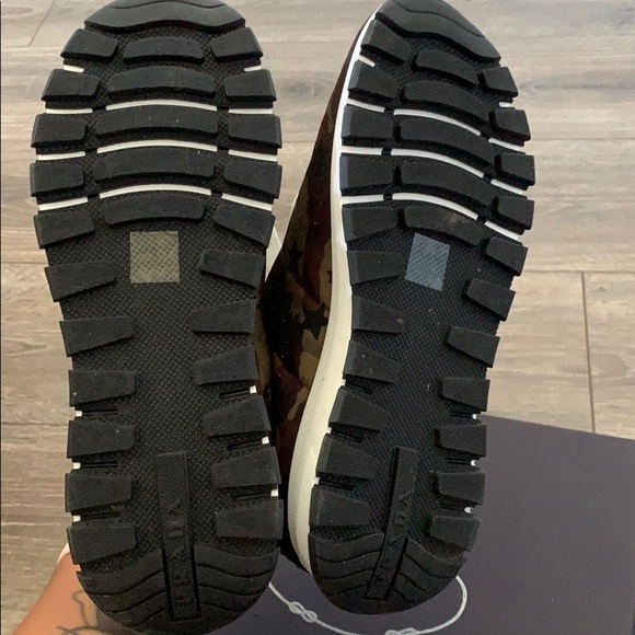 NEW Authentic Prada Womens Sneakers. - Picture 4 of 7